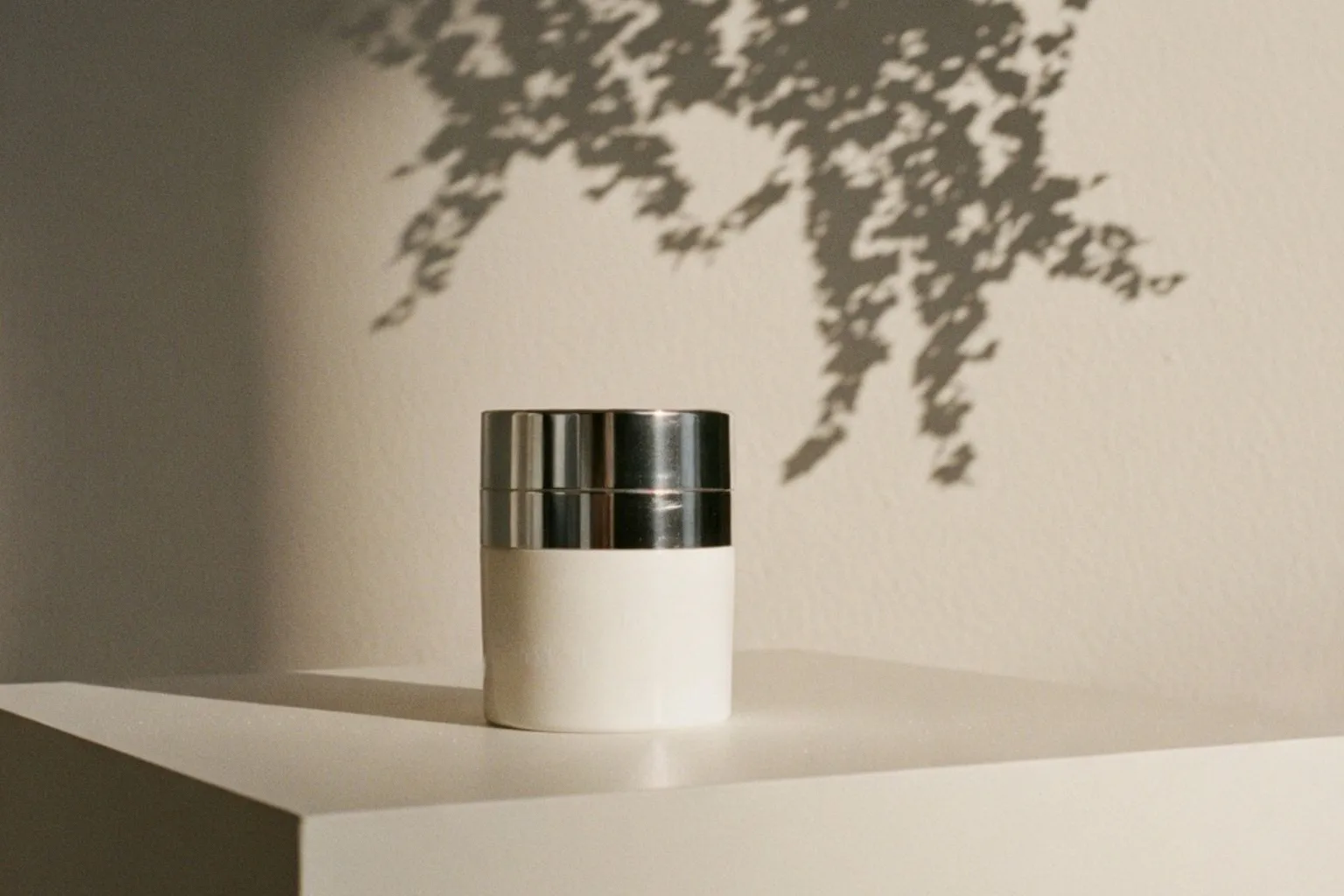 Cosmedical präsentiert neue AHA-Creme für effektives Haut-Resurfacing