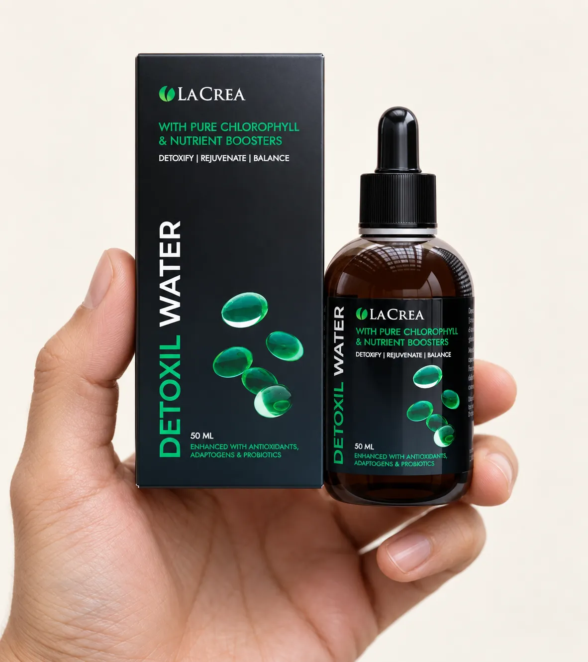 Detoxil Water Parasites — Verpackung in der Hand