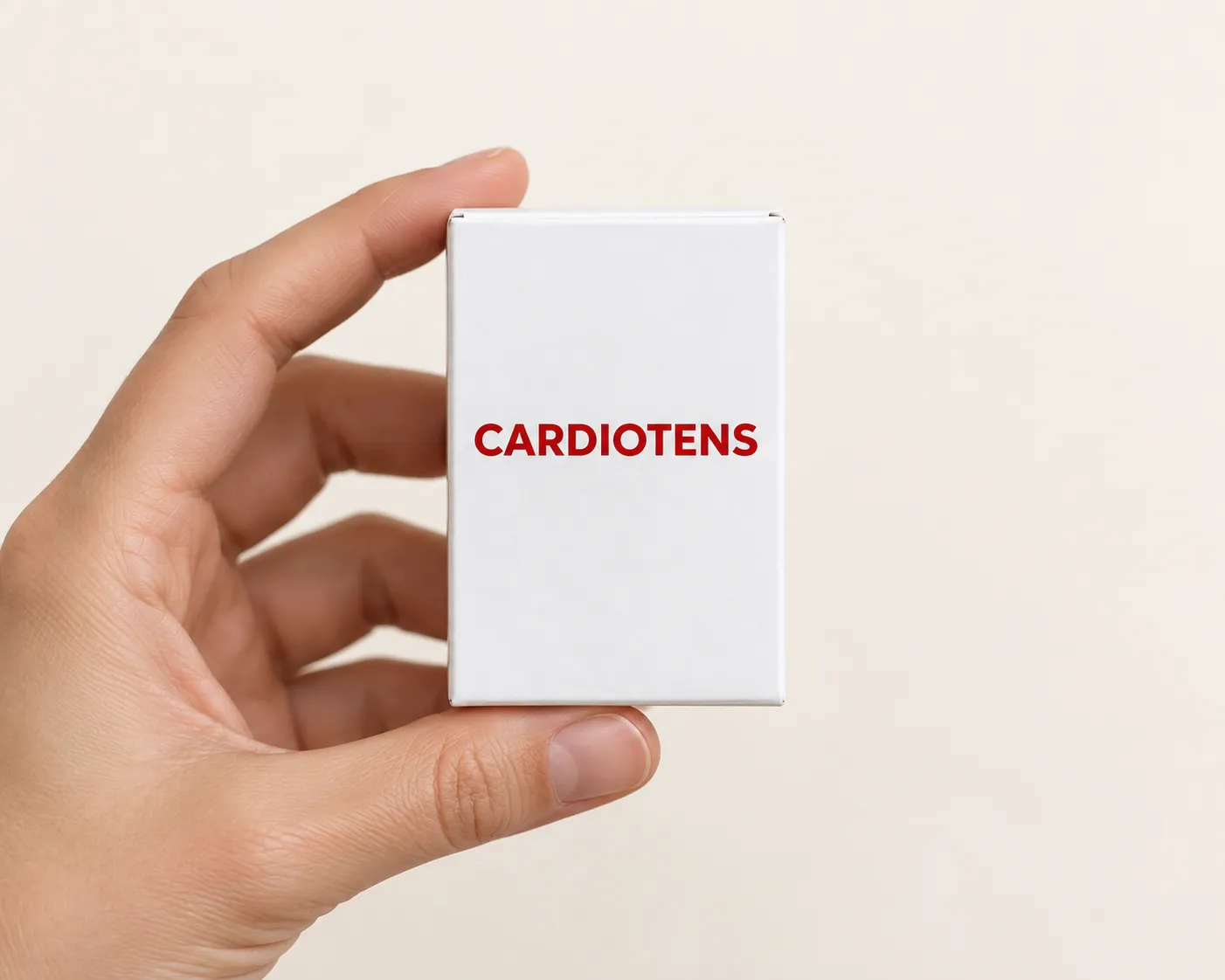 Cardiotens Plus High price — Verpackung in der Hand