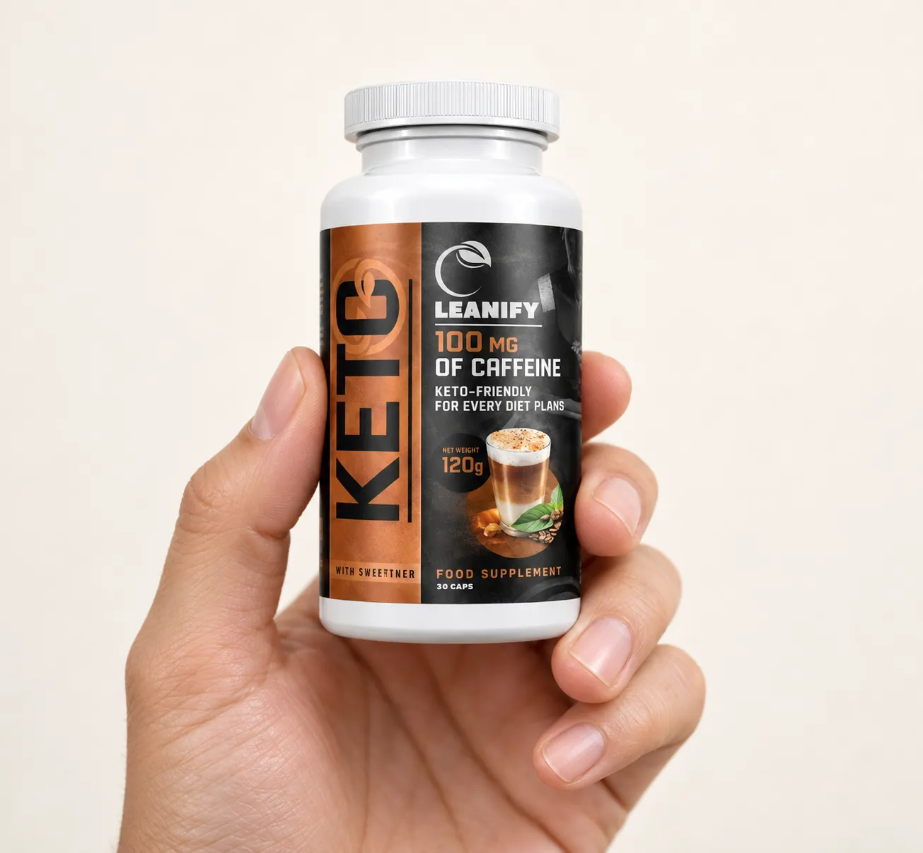 Leanify Keto — Verpackung in der Hand