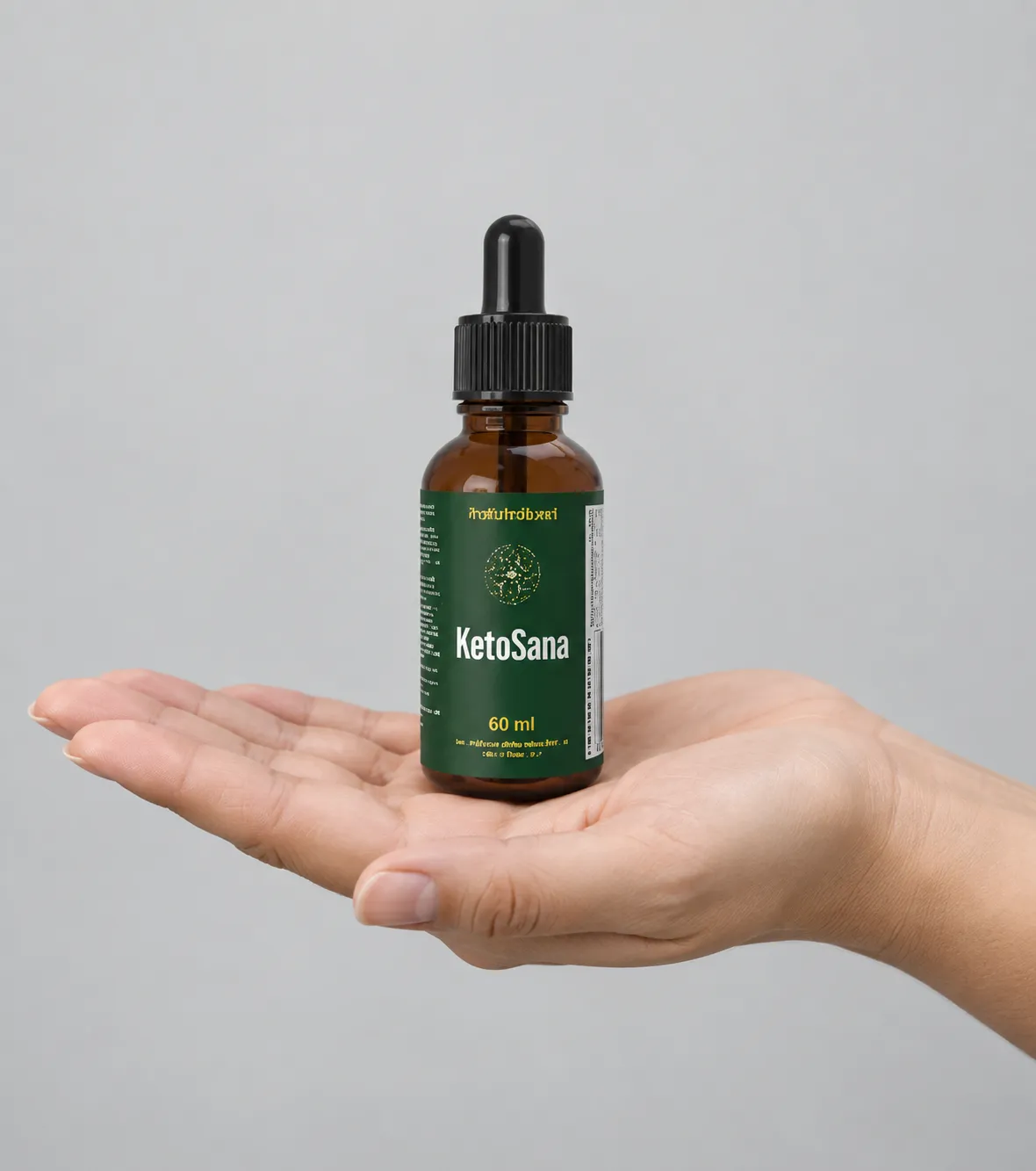 KetoSana — Verpackung in der Hand